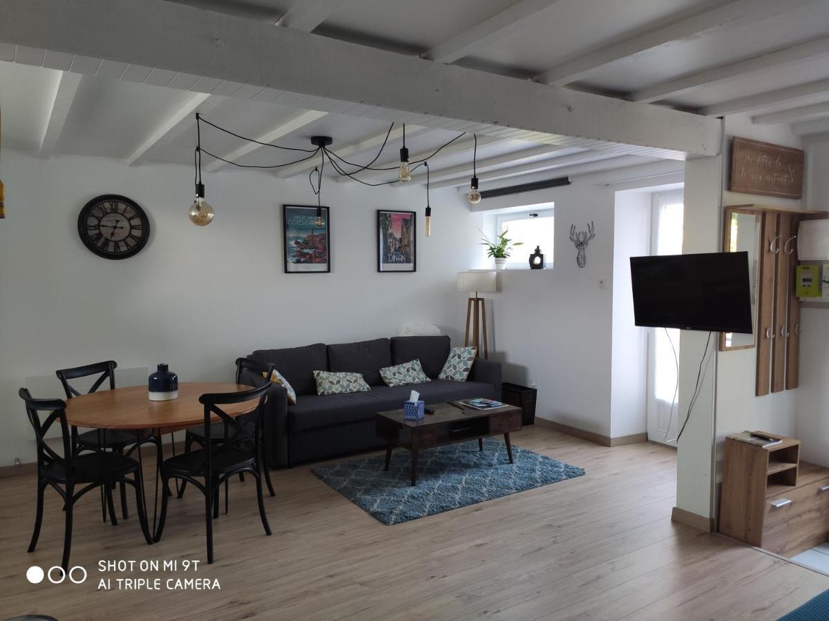 Le Studio 22 Bréhand 外观 照片